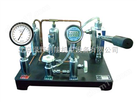 氧(yang)氣錶壓(ya)力錶兩用校(xiao)驗儀(yi)